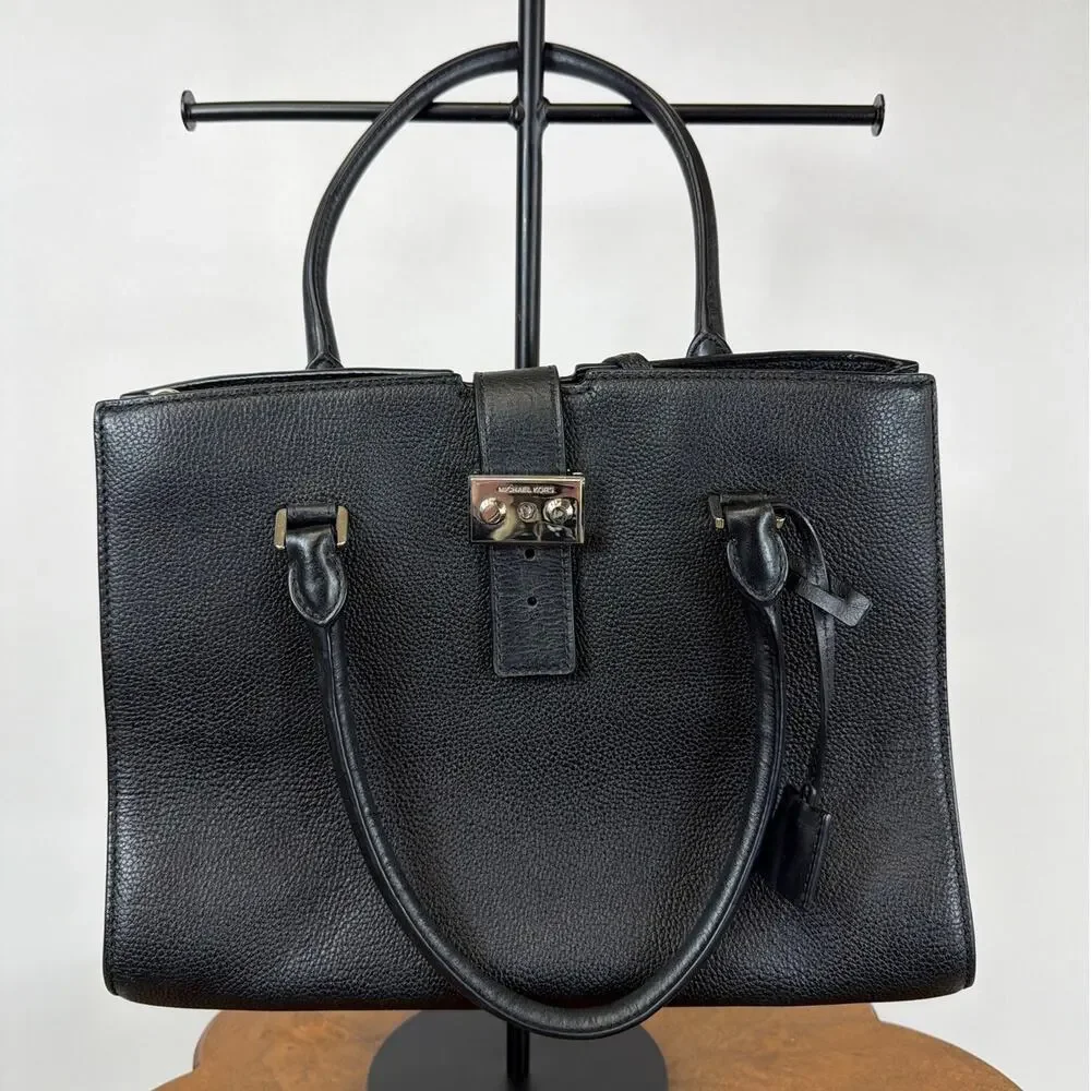 Michael Kors Black Pebble Leather Double Handle Large Outer Pocket Zip Tote Bag